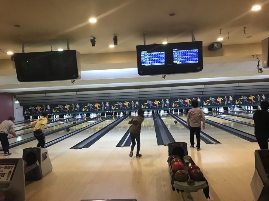 ボウリング大会!!